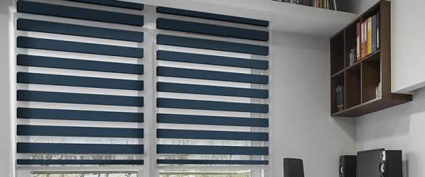 Instalación con cajón decorativo estores screen