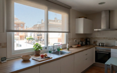 Por qué tu cocina es un horno en verano y qué puede hacer un tejido screen